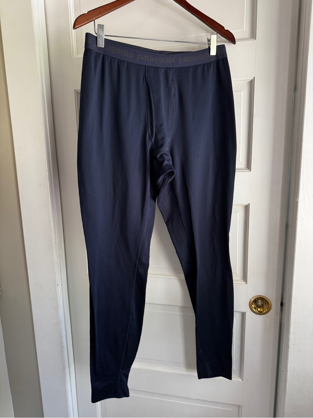 Patagonia NWOT Men's L Capilene 3 Midweight Bottoms Navy